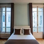 Spacious - Arc De Triomphe Apartmán