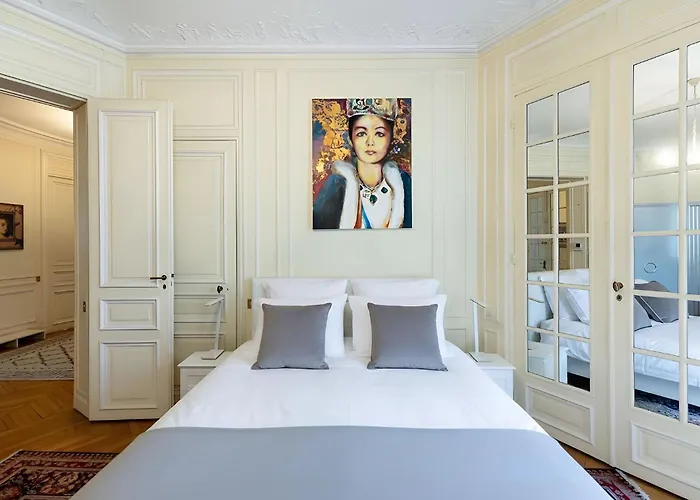 Διαμέρισμα Big 3br For 9 - Near Arc De Triomphe *
