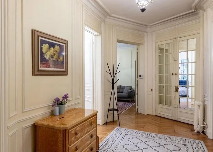 Διαμέρισμα Big 3br For 9 - Near Arc De Triomphe *