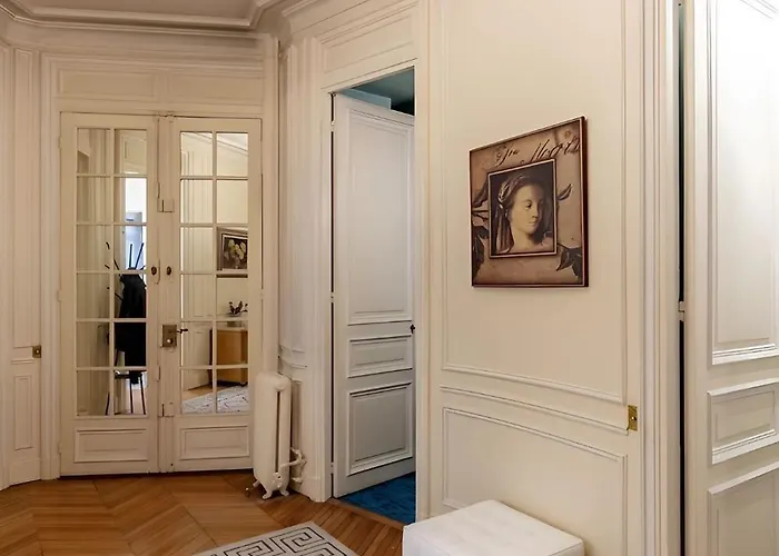Διαμέρισμα Big 3br For 9 - Near Arc De Triomphe *