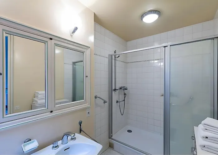 Big 3br For 9 - Near Arc De Triomphe