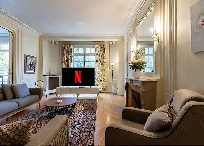 Big 3br For 9 - Near Arc De Triomphe